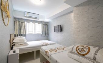 2. SKY INN(..