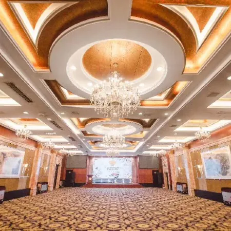 Qingdao Garden Hotel Отели рядом с достопримечательностью «Циндао-Восточный Университет»