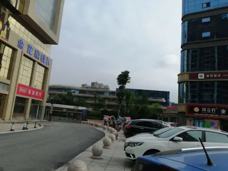 Weekend Hotel Apartments