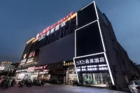 Xana Hotel (Xinghua RT-Mart) Hotellit kohteessa 