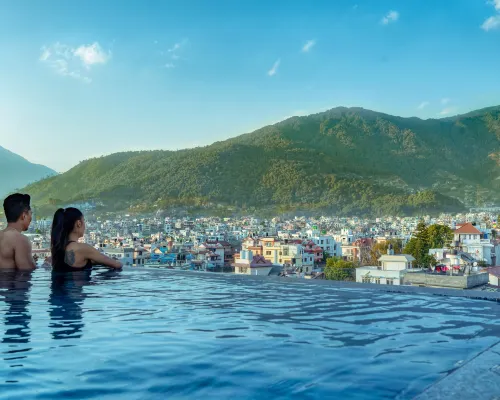 Hotel Sabrina Kathmandu ブダニールカンタのホテル