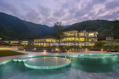 Mountain Glory Forest Resort Hotels in Rupakot