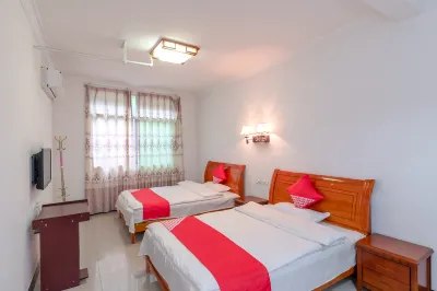 Tourist Hotel