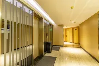 Jiangmen Park Lane Hotel (Overseas Chinese 33 Xu Street)