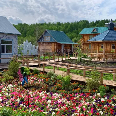 Ergunashiwei Traveller Tribe Boutique Homestay Hotels near Linjiang Village
