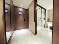 杭州未来科技城希尔顿欢朋酒店 - 高级双床房