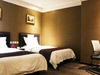 北京尚品假日酒店 - 标准双床房