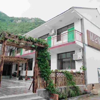 Kunlun Inn Hotel in zona Tibet Museum Park