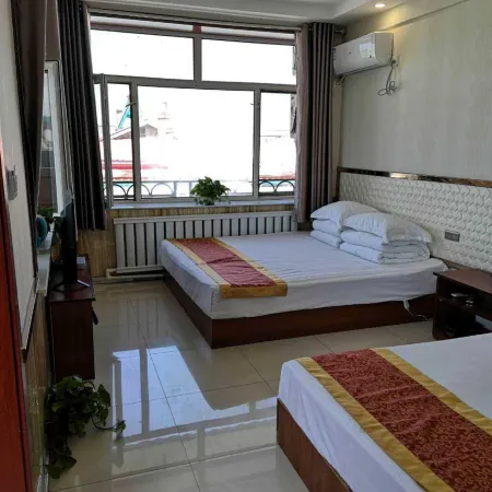 Longhu Holiday Hotel