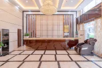 Kaili Shangjie Hotel (International Trade Shopping Center)