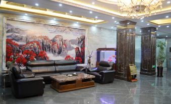 Baiquan Qiankun Business Hotel