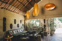 Hibiscus Garden Resort