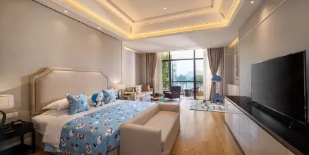 Donghai Xianhucheng Huanglong Hotel