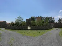 Tsingpu Badaling Retreat - Parkplatz