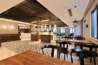 Hermitown Time Hotel - 朝食