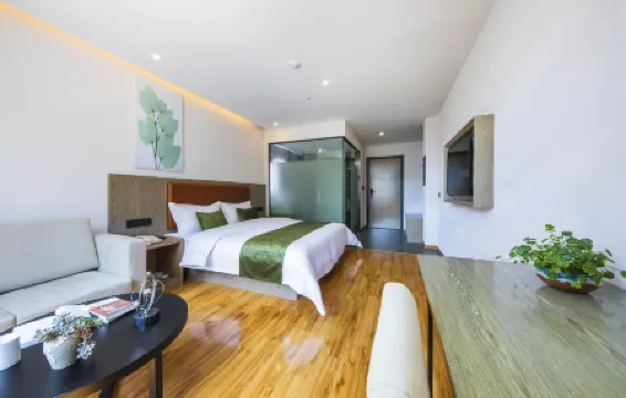 GreenTree Inn Express (Daocheng Yading Scenic Area)