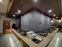 Royal Palace Hotel(Yangtze River Night City Store) Hotels in Ma'anshan