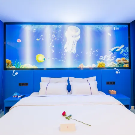 CLOUDS Hotel (Yongsheng)