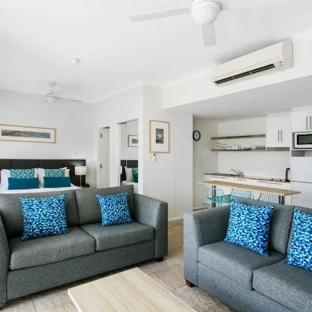 Mantra PortSea
