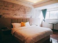 中山巨星酒店 - 标准大床房