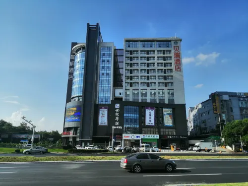 Berry Light Luxury Hotel