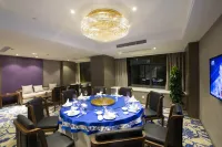 Xianning Liantou Park Road Hotel
