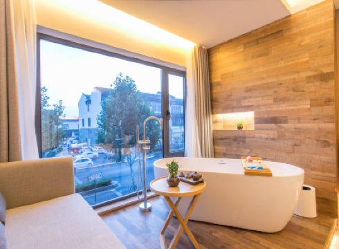 Luxian Light Luxury Inn