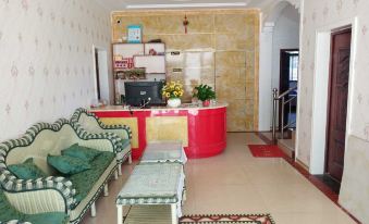Yang County Ziwei Fashion Hotel