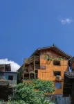 Huajian Xiaozhu Inn - 2-Star
