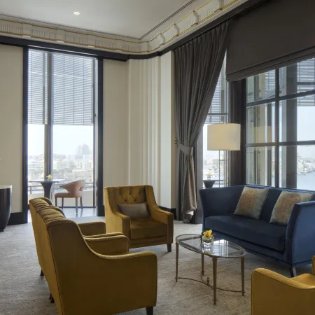Radisson Blu Hotel, Dubai Deira Creek