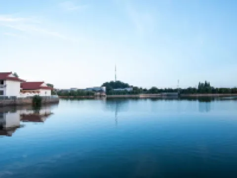 Elan Hotel ( Second Middle School) Hotels in Zongyang