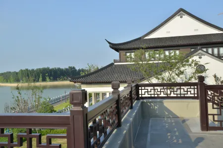 Ander Lake Hentique Hotel Отели в г. Цихэсянь