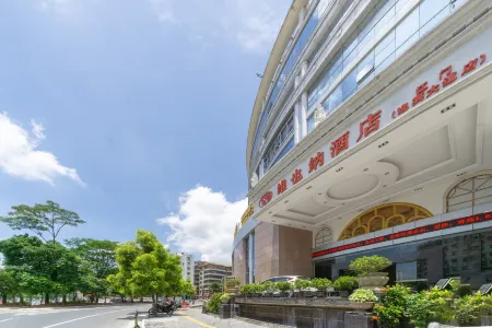 Vienna Hotel (Jiangmen Yingbin Avenue)