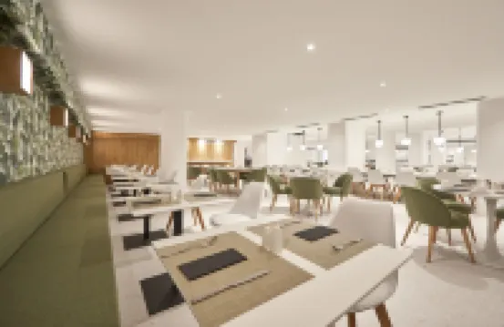 HM Dunas Blancas Hotels in Ses Cadenes