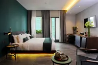 Baitong Hotel & Resort