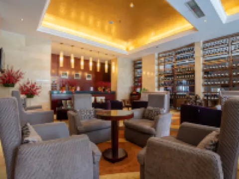 Zhongdong Latour Morgan Hotel(ZHONGDONG NEW WORLD LIVING MALL) Hoteles en Tonghua