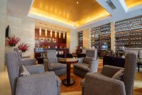 Zhongdong Latour Morgan Hotel（ZHONGDONG NEW WORLD LNING MALL） Hotels in Tonghua