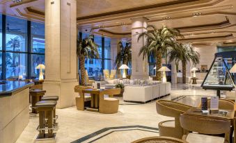 Las Arenas Balneario Resort