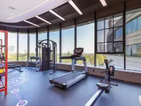Atour Hotel (Wuhan High speed Railway Station Qingshan Heping Park Subway Station ） Hotels near Beach Park