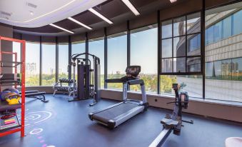 Atour Hotel (Wuhan High speed Railway Station Qingshan Heping Park Subway Station )