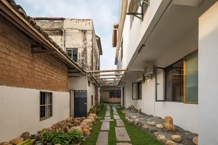 Dongyuan to Jisu Homestay Отели рядом с достопримечательностью «Guangdong Technological Normal University (Heyuan Campus)»