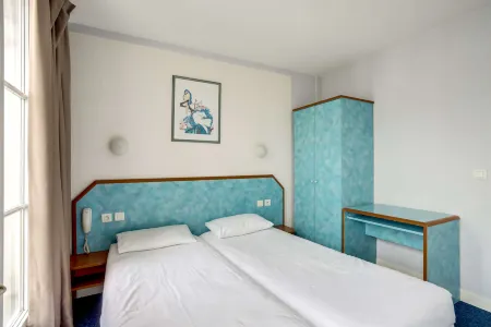 Hotel Royal Mansart Отели рядом с достопримечательностью «Монмартр»