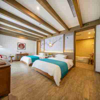 Huajianji Hotel Rooms