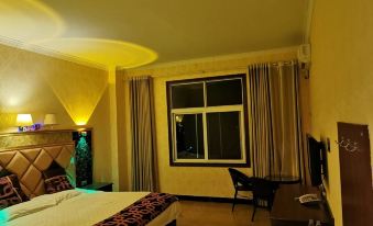 Anlong Juxin Hotel