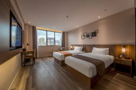 Homeinn Plus Hotel (Kunming  Dashanghui )