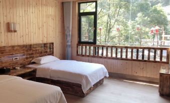 Qianshanyuan Jiaju Hotel