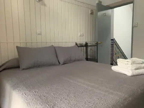 Hostal Alcobia Hotels near Seville Santa Justa Train Station