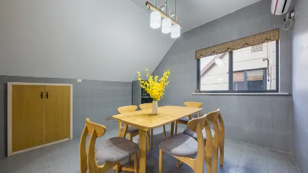 Floral Hotel· Hangzhou Migu Future Homestay Отели рядом с достопримечательностью «Xianshan Mountain»