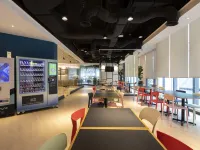 Komune Living Hotels near UMMC