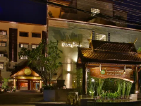 Thapae Place Hotel Hotels near Waroros Market